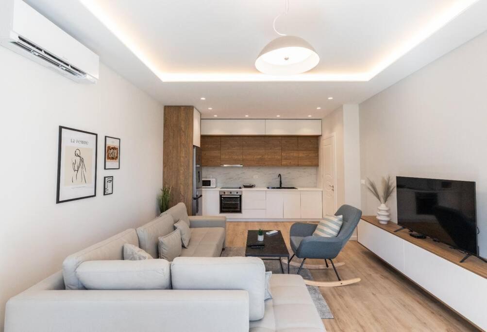 Green Leaf Apartment Tirana Buitenkant foto